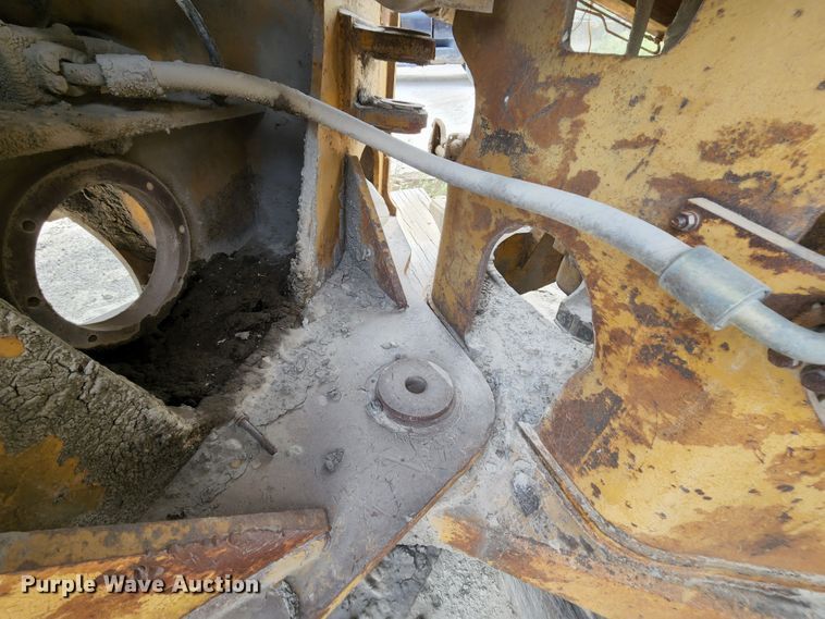 image for item MK9155 1979 Caterpillar 988B  wheel loader