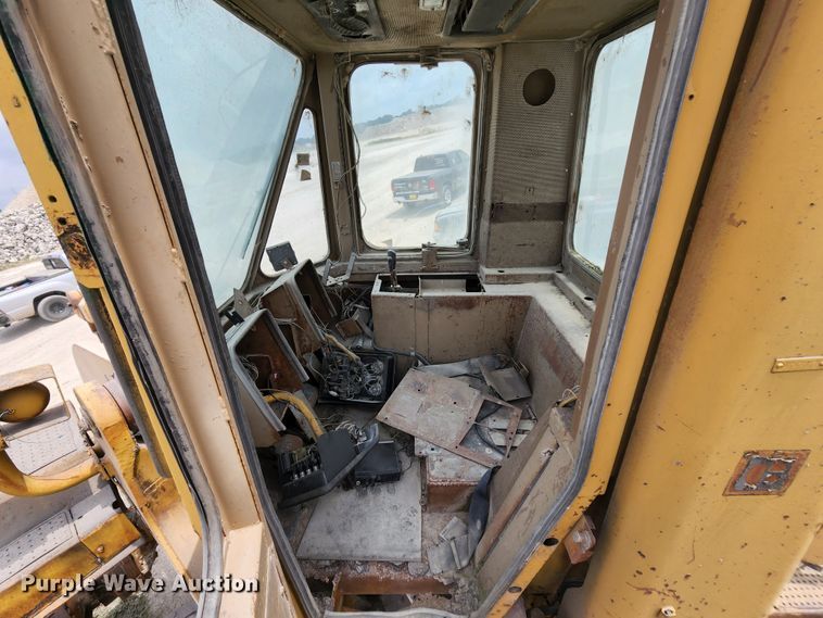 image for item MK9155 1979 Caterpillar 988B  wheel loader