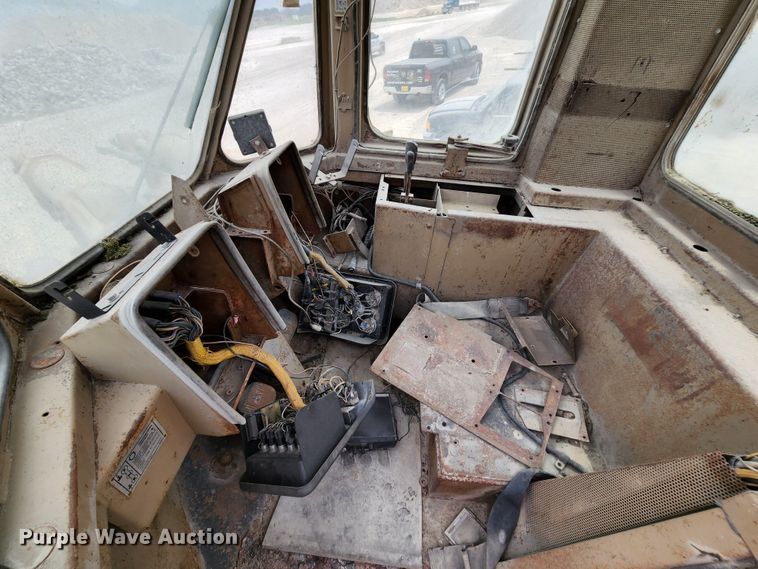 image for item MK9155 1979 Caterpillar 988B  wheel loader