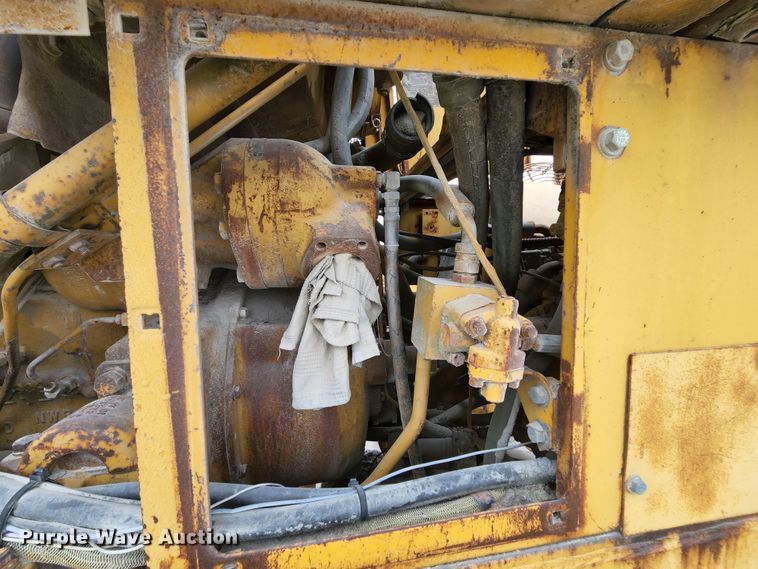 image for item MK9155 1979 Caterpillar 988B  wheel loader