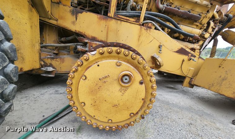 image for item MK9155 1979 Caterpillar 988B  wheel loader