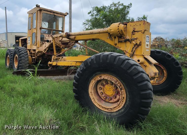 image for item MK9156 1968 Caterpillar 16  motor grader