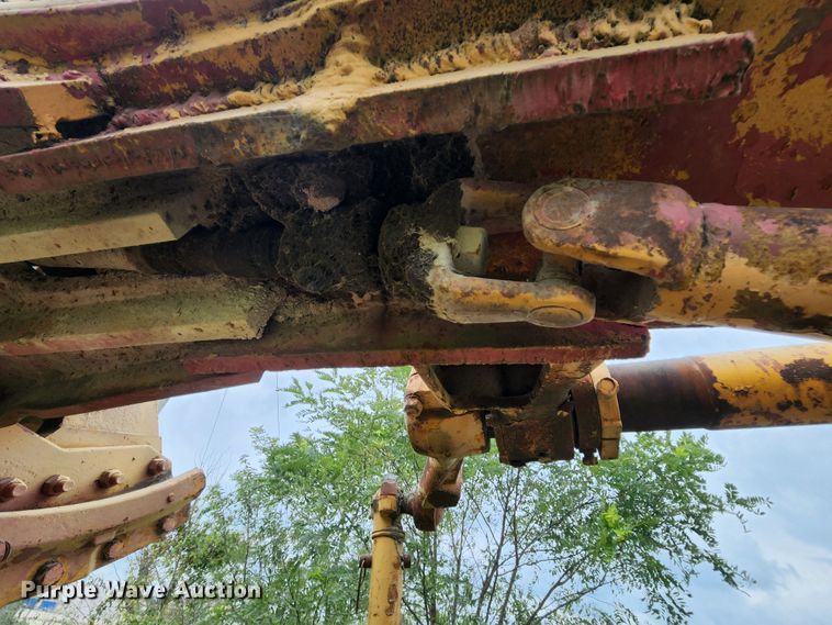 image for item MK9156 1968 Caterpillar 16  motor grader