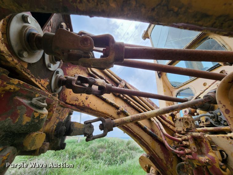 image for item MK9156 1968 Caterpillar 16  motor grader