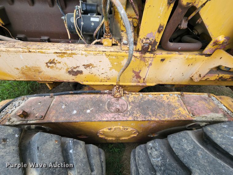 image for item MK9156 1968 Caterpillar 16  motor grader