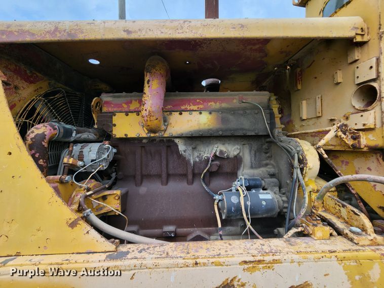 image for item MK9156 1968 Caterpillar 16  motor grader