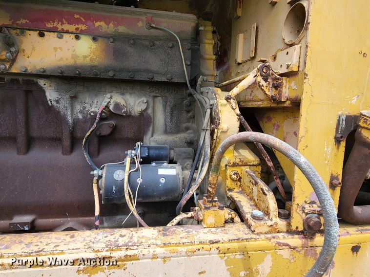 image for item MK9156 1968 Caterpillar 16  motor grader