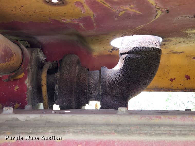 image for item MK9156 1968 Caterpillar 16  motor grader