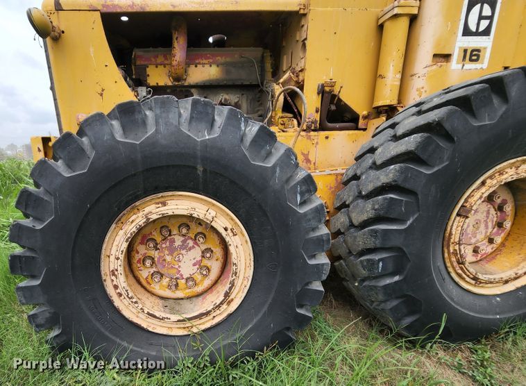 image for item MK9156 1968 Caterpillar 16  motor grader