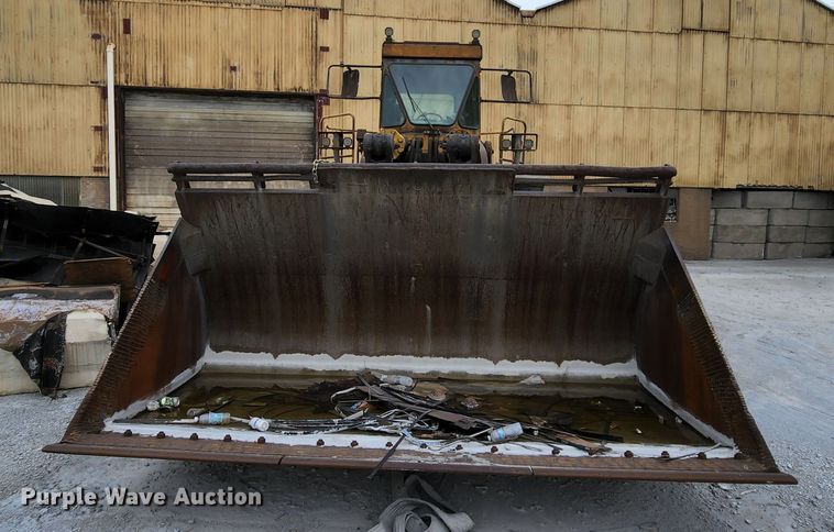 image for item MK9161 1983 Caterpillar 988B  wheel loader