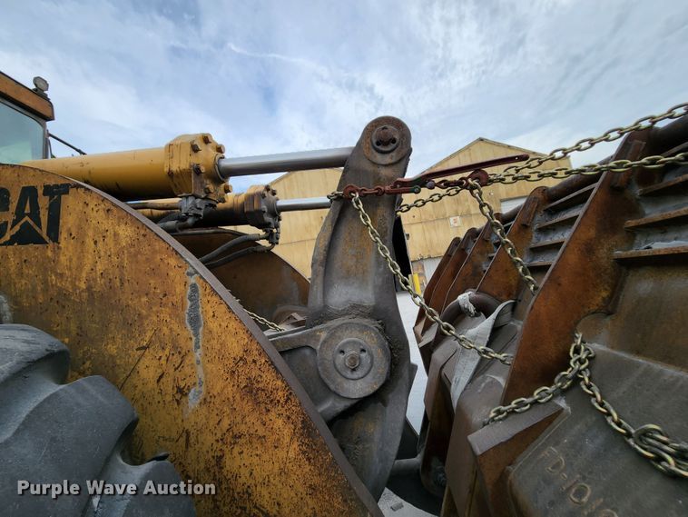 image for item MK9161 1983 Caterpillar 988B  wheel loader