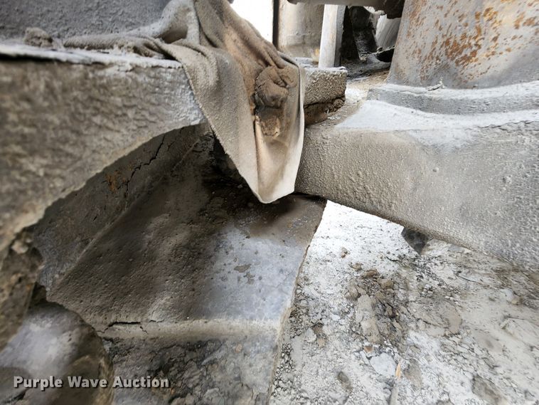 image for item MK9161 1983 Caterpillar 988B  wheel loader