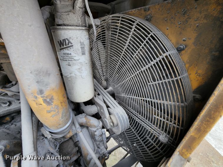 image for item MK9161 1983 Caterpillar 988B  wheel loader