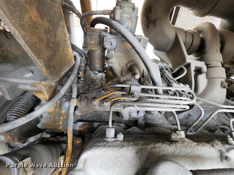 image for item MK9161 1983 Caterpillar 988B  wheel loader