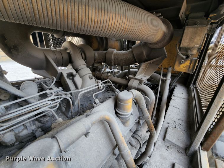 image for item MK9161 1983 Caterpillar 988B  wheel loader