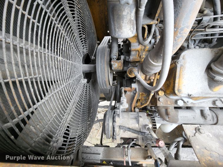 image for item MK9161 1983 Caterpillar 988B  wheel loader