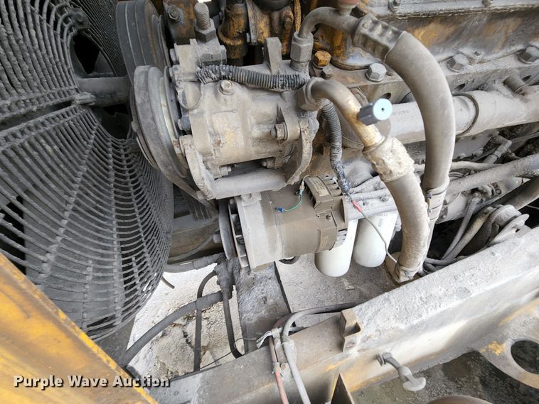 image for item MK9161 1983 Caterpillar 988B  wheel loader