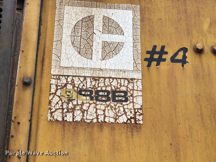 image for item MK9161 1983 Caterpillar 988B  wheel loader