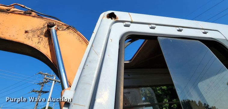 image for item MK9162 1994 Hitachi EX150  excavator