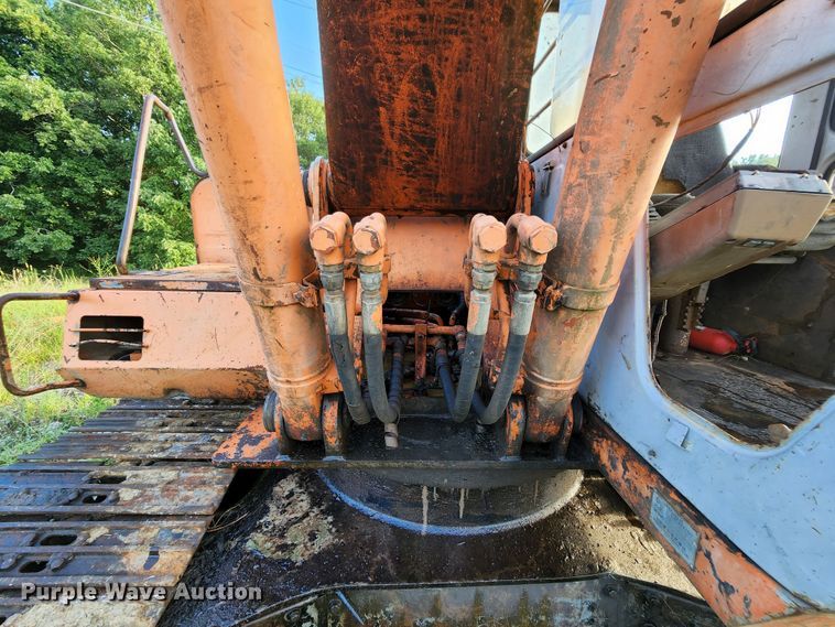 image for item MK9162 1994 Hitachi EX150  excavator