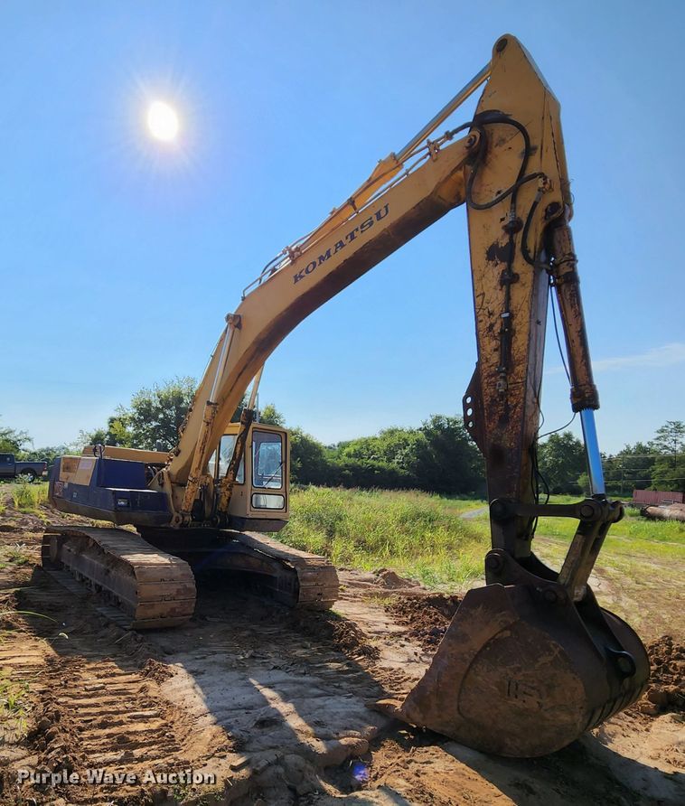 image for item MK9182 1992 Komatsu PC300LC-5  excavator