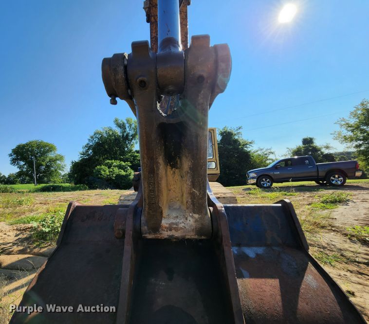 image for item MK9182 1992 Komatsu PC300LC-5  excavator