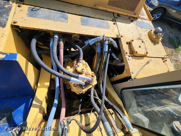 image for item MK9182 1992 Komatsu PC300LC-5  excavator