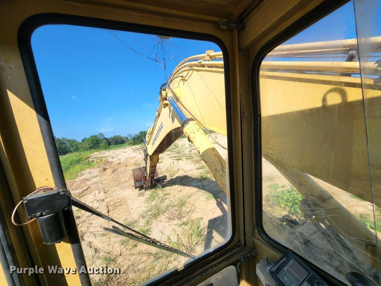 image for item MK9182 1992 Komatsu PC300LC-5  excavator