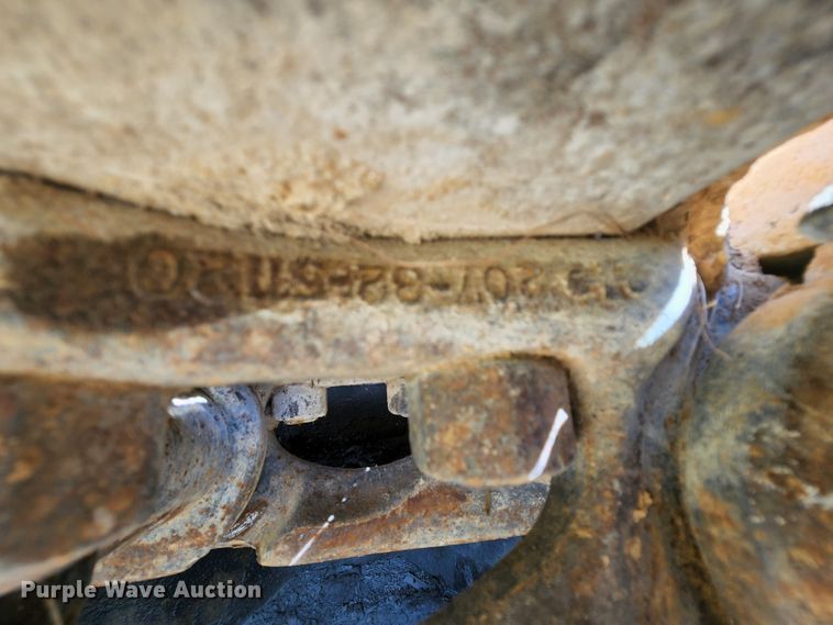 image for item MK9182 1992 Komatsu PC300LC-5  excavator