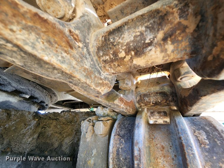 image for item MK9182 1992 Komatsu PC300LC-5  excavator