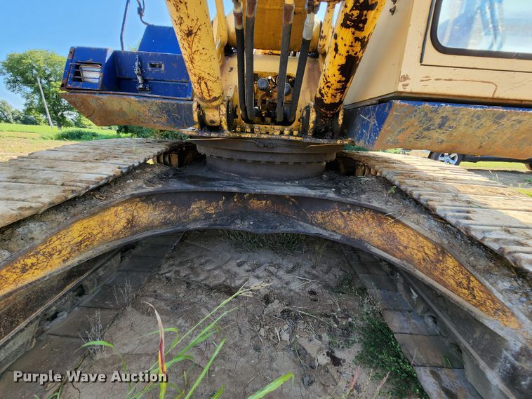 image for item MK9182 1992 Komatsu PC300LC-5  excavator