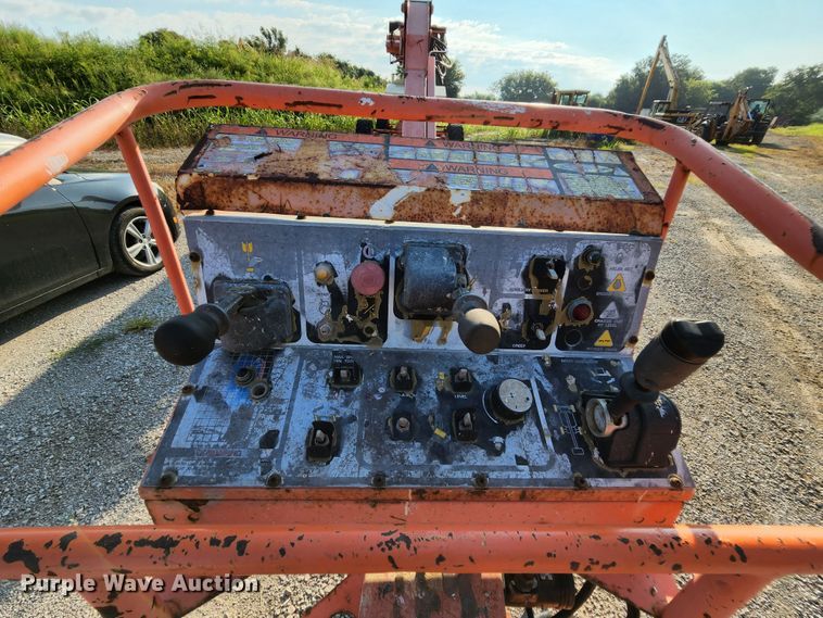 image for item MK9183 2000 JLG 120HX  boom lift