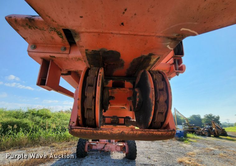 image for item MK9183 2000 JLG 120HX  boom lift