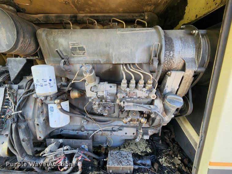 image for item MK9183 2000 JLG 120HX  boom lift