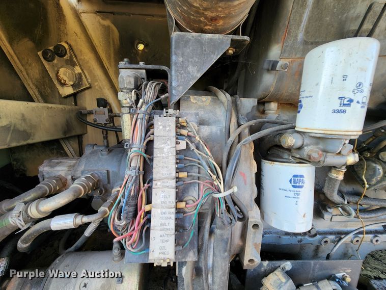 image for item MK9183 2000 JLG 120HX  boom lift