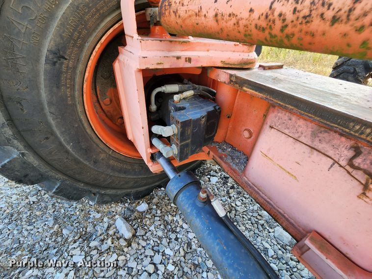 image for item MK9183 2000 JLG 120HX  boom lift