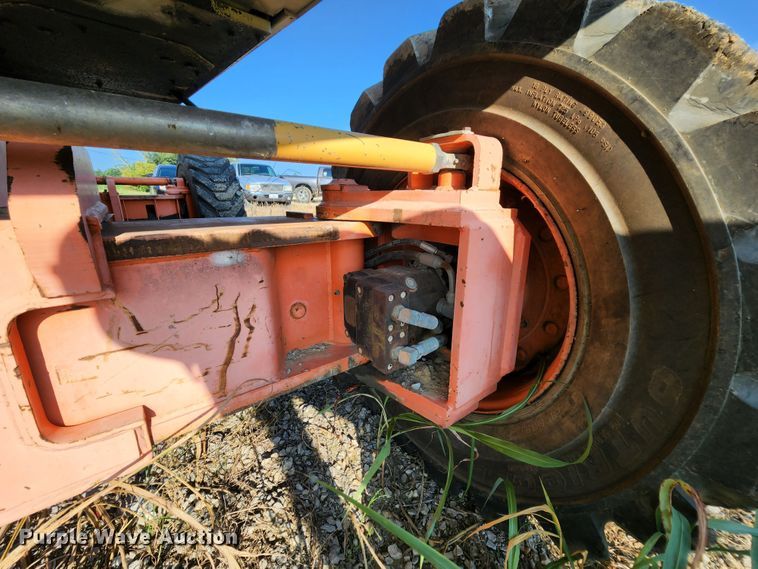 image for item MK9183 2000 JLG 120HX  boom lift