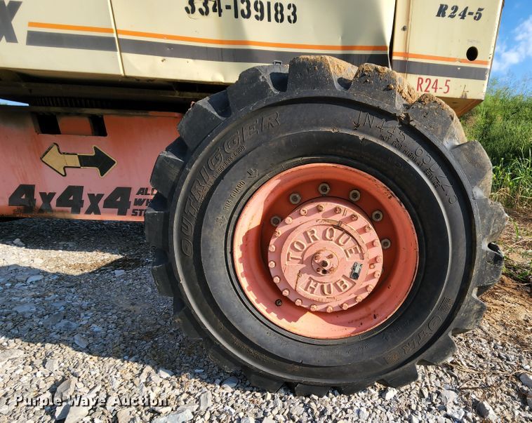 image for item MK9183 2000 JLG 120HX  boom lift