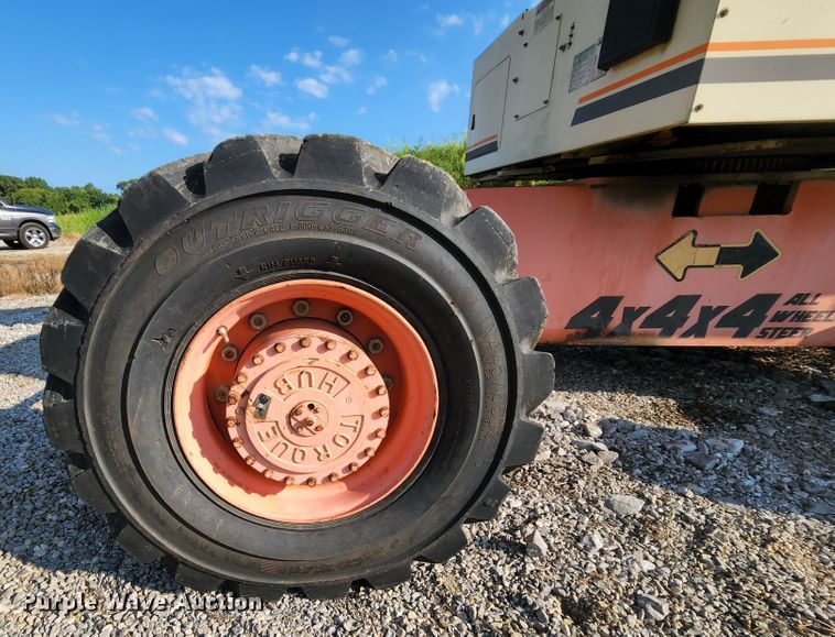 image for item MK9183 2000 JLG 120HX  boom lift