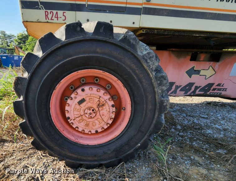 image for item MK9183 2000 JLG 120HX  boom lift