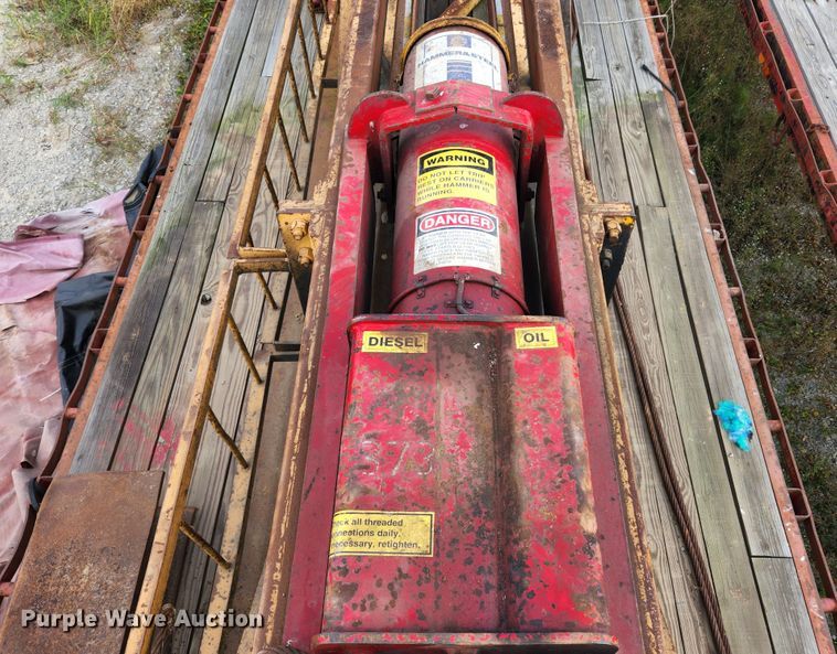 image for item MK9184 Delmag D19-32  pile driver