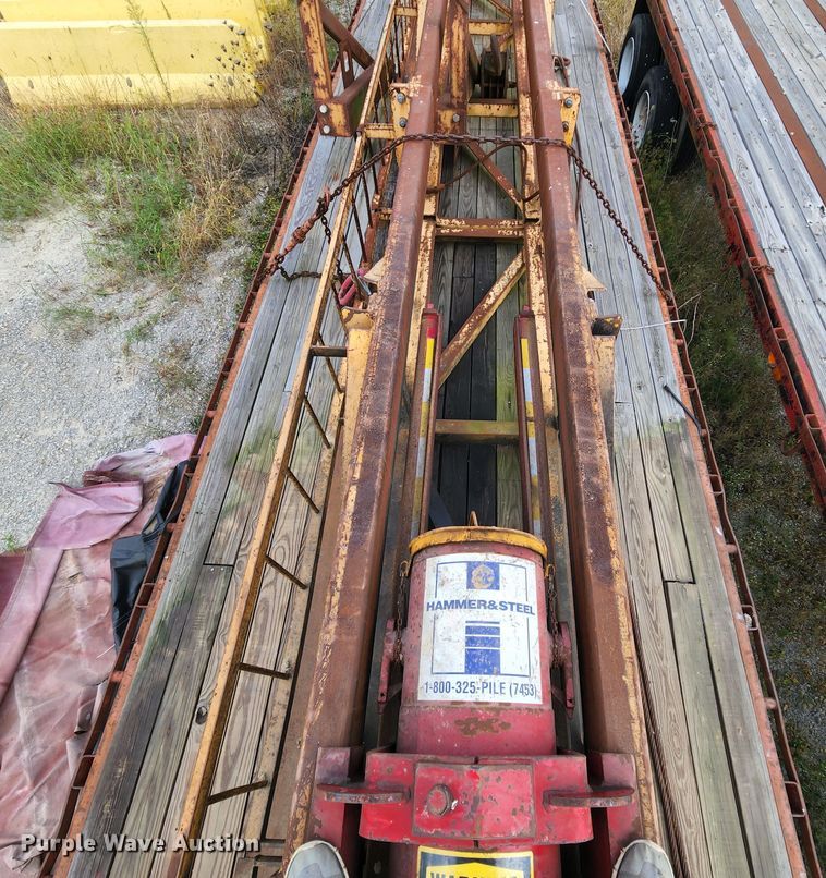 image for item MK9184 Delmag D19-32  pile driver