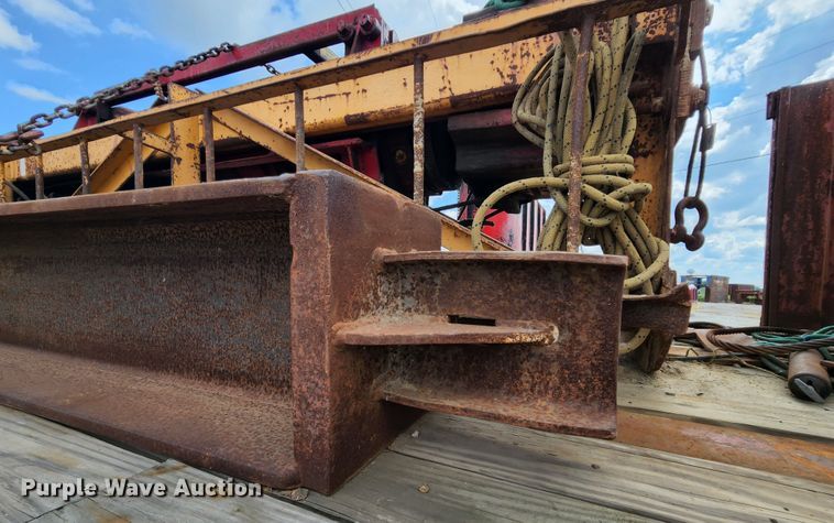 image for item MK9184 Delmag D19-32  pile driver