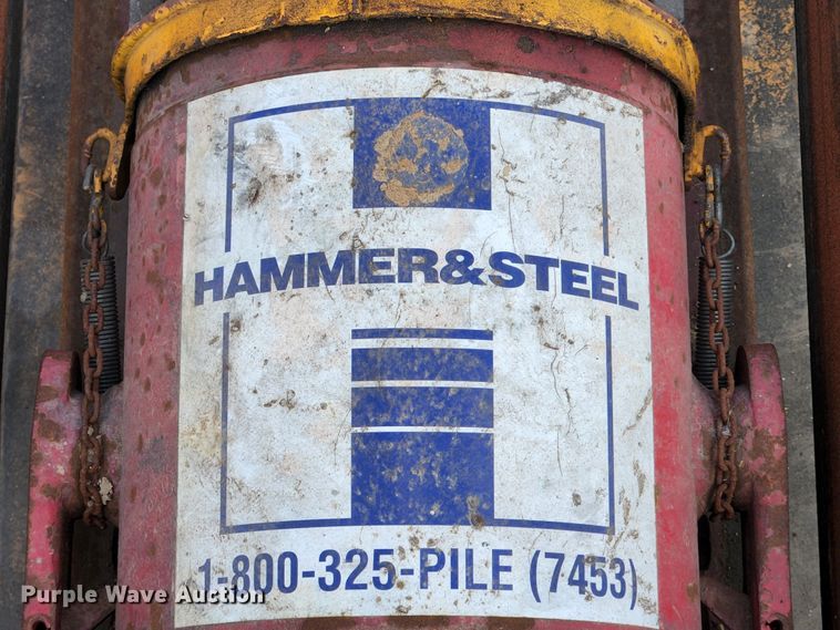 image for item MK9184 Delmag D19-32  pile driver