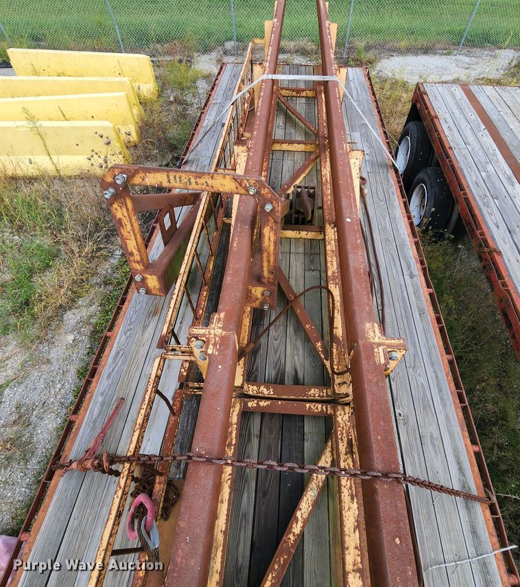 image for item MK9184 Delmag D19-32  pile driver