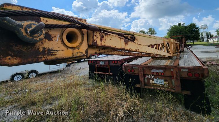 image for item MK9184 Delmag D19-32  pile driver