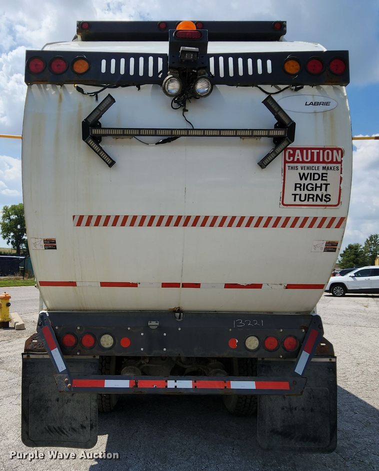 image for item MK9189 2012 International WorkStar 7400  refuse truck