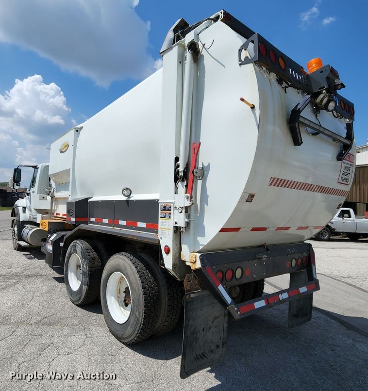 image for item MK9189 2012 International WorkStar 7400  refuse truck