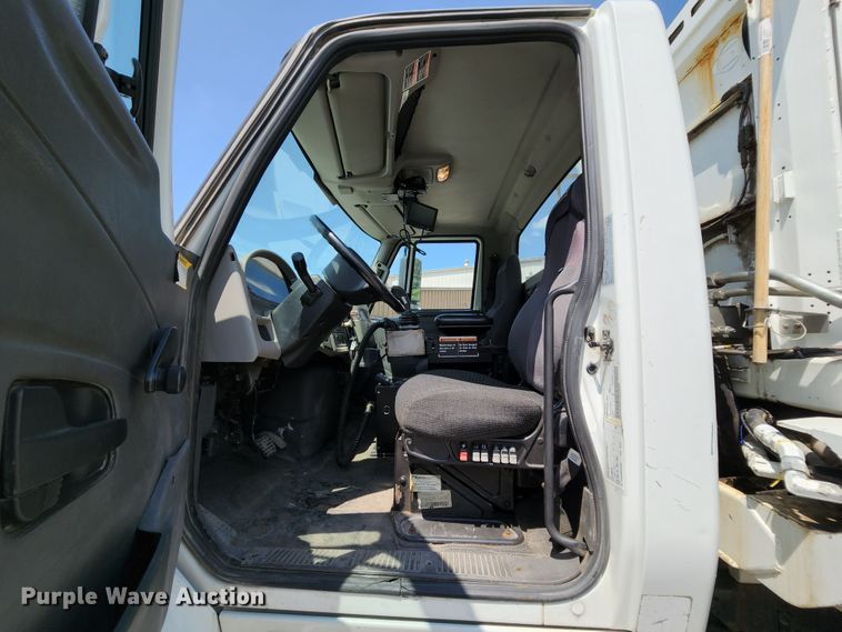 image for item MK9189 2012 International WorkStar 7400  refuse truck