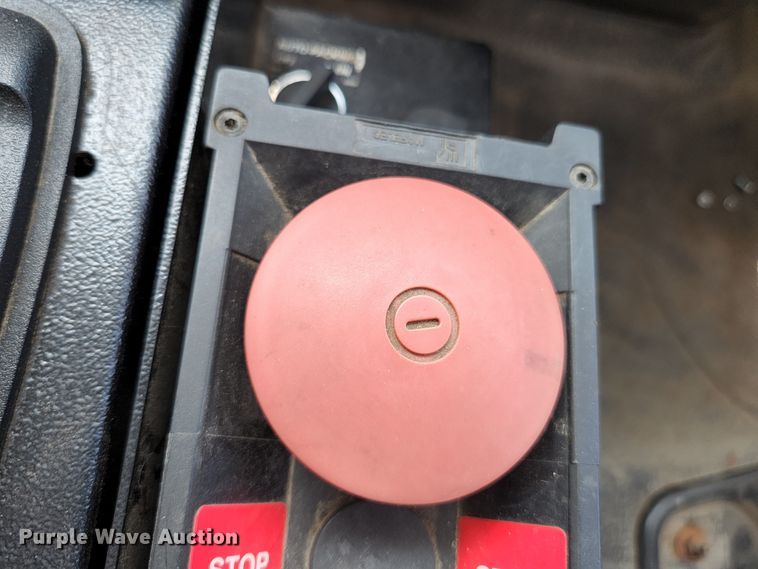 image for item MK9189 2012 International WorkStar 7400  refuse truck